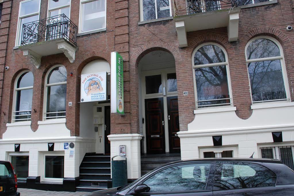 The Flying Pig Uptown Hostel Amsterdam Exterior photo